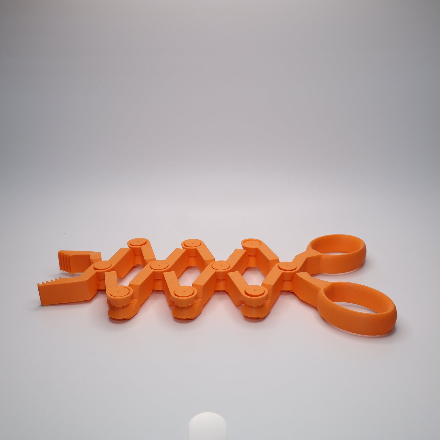 Articulating Grabber Party Gift