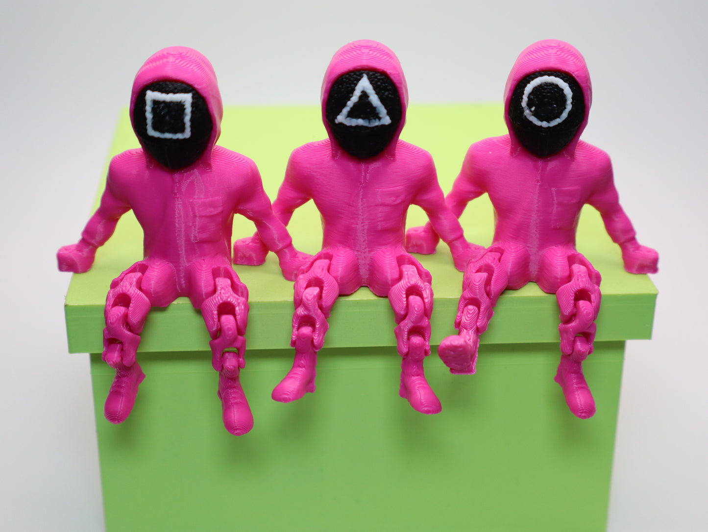 Squid Game Sentinels: Mini Guards