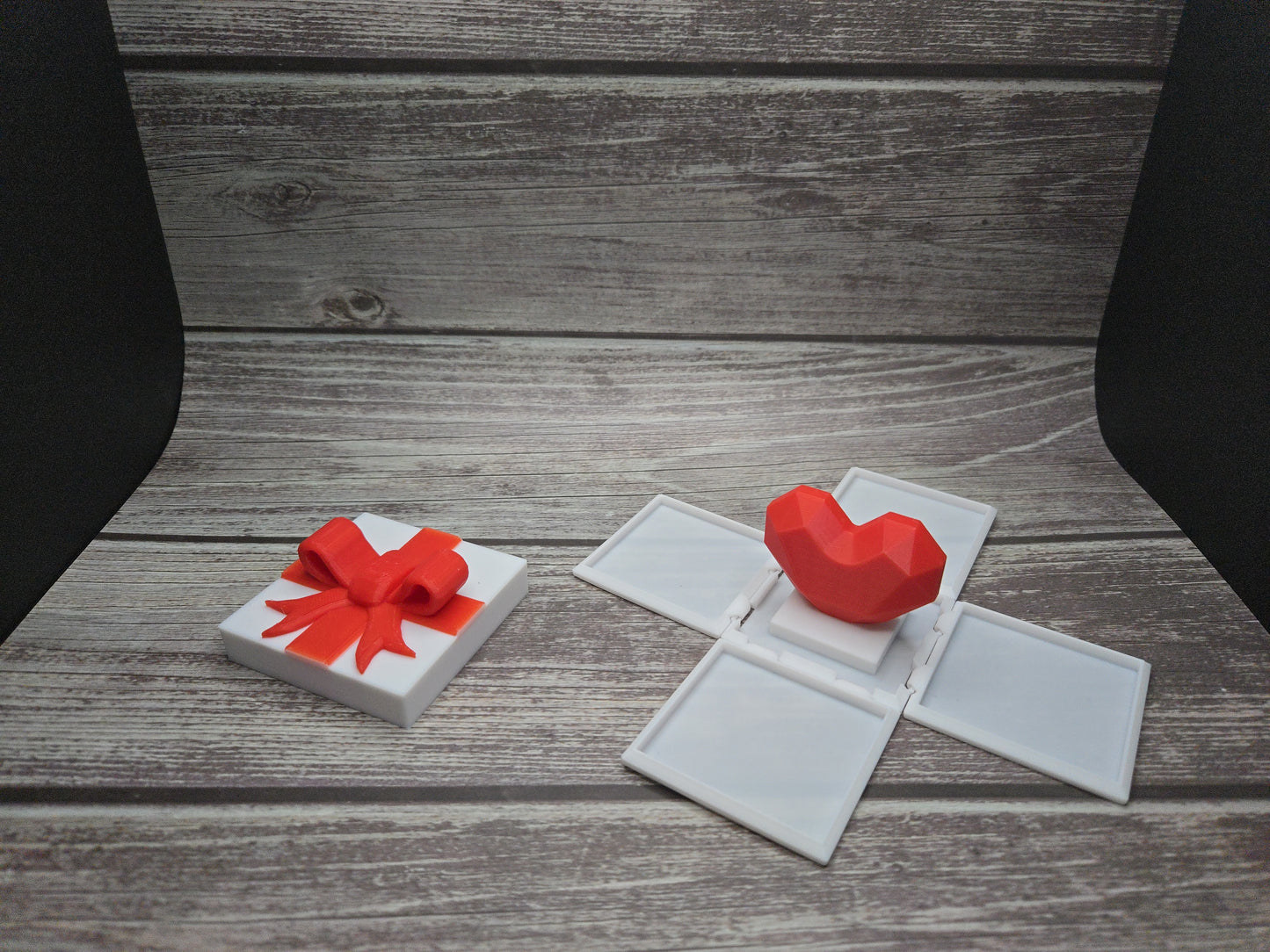 Surprise Box - 3D Printed Transforming Gift - Heart/Flip Off