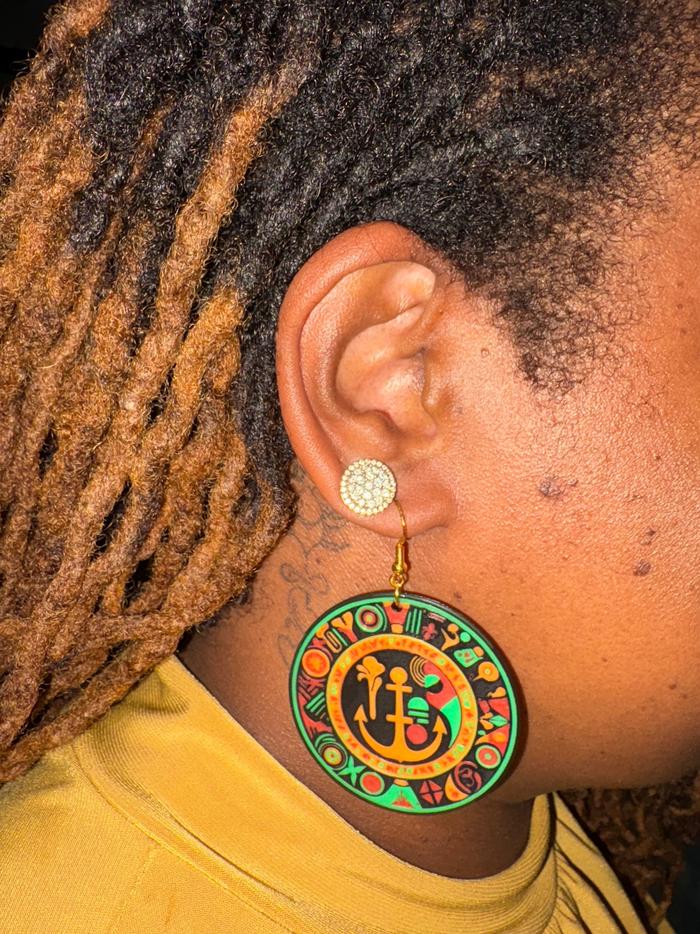 Symbolic Emblem Circle Earrings